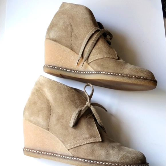 J Crew Tan Suede Wedge Ankle Bootie The MacAlister Size 8 - Picture 3 of 9